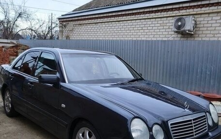 Mercedes-Benz E-Класс, 1998 год, 821 000 рублей, 3 фотография