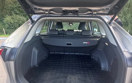 Toyota RAV4, 2025 год, 4 050 000 рублей, 6 фотография