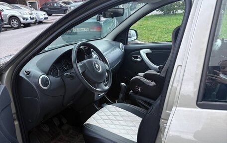 Renault Sandero I, 2012 год, 955 000 рублей, 3 фотография