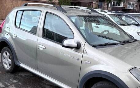 Renault Sandero I, 2012 год, 955 000 рублей, 4 фотография