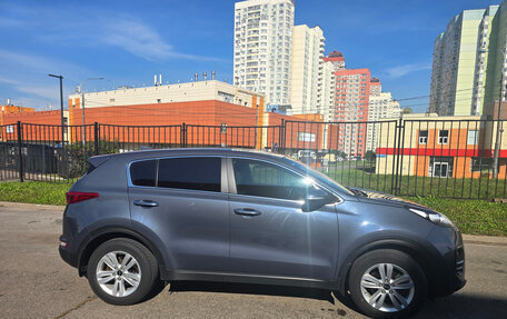 KIA Sportage IV рестайлинг, 2017 год, 2 300 000 рублей, 3 фотография