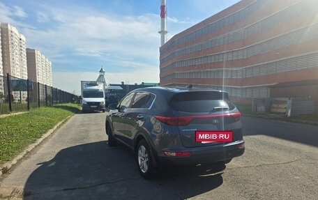 KIA Sportage IV рестайлинг, 2017 год, 2 300 000 рублей, 5 фотография