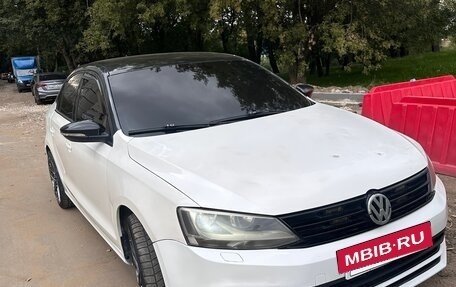 Volkswagen Jetta VI, 2014 год, 799 000 рублей, 3 фотография