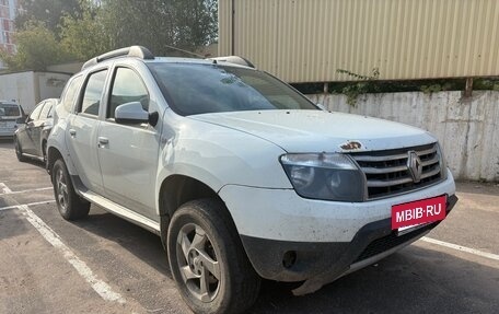 Renault Duster I рестайлинг, 2014 год, 600 000 рублей, 2 фотография