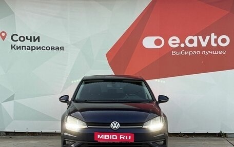 Volkswagen Golf VII, 2018 год, 1 580 000 рублей, 2 фотография