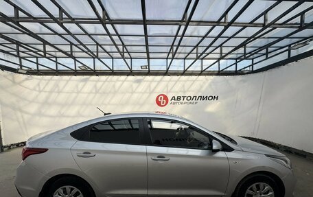 Hyundai Solaris II рестайлинг, 2018 год, 1 200 000 рублей, 7 фотография