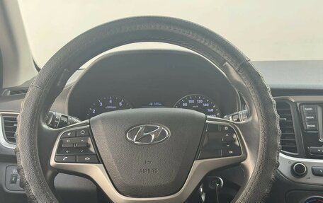 Hyundai Solaris II рестайлинг, 2018 год, 1 200 000 рублей, 18 фотография