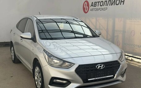 Hyundai Solaris II рестайлинг, 2018 год, 1 200 000 рублей, 8 фотография