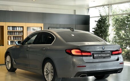 BMW 5 серия, 2022 год, 4 590 000 рублей, 9 фотография