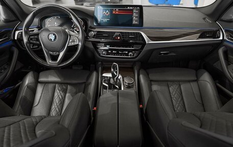 BMW 5 серия, 2022 год, 4 590 000 рублей, 5 фотография