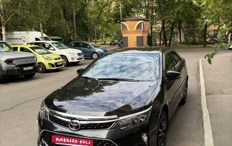 Toyota Camry, 2017 год, 2 250 000 рублей, 7 фотография