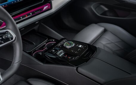 BMW 5 серия, 2025 год, 6 750 000 рублей, 19 фотография