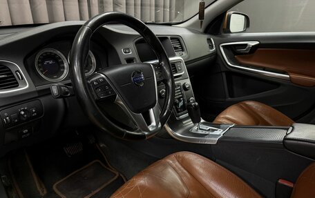 Volvo S60 III, 2011 год, 899 900 рублей, 6 фотография