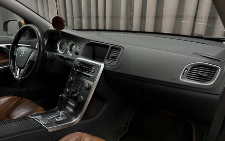 Volvo S60 III, 2011 год, 899 900 рублей, 16 фотография