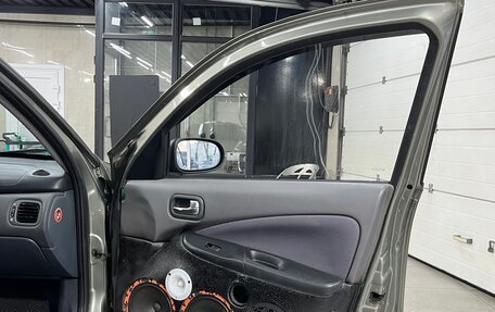 Nissan Almera, 2005 год, 350 000 рублей, 11 фотография