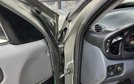 Nissan Almera, 2005 год, 350 000 рублей, 20 фотография