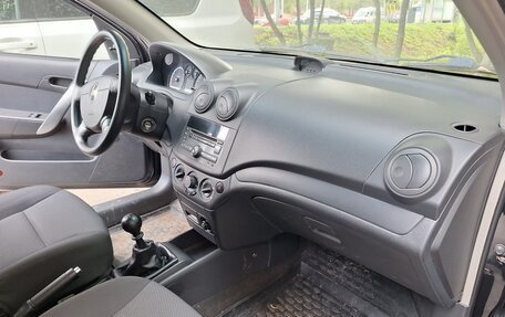 Chevrolet Aveo III, 2010 год, 670 000 рублей, 9 фотография