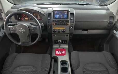 Nissan Pathfinder, 2007 год, 949 000 рублей, 13 фотография