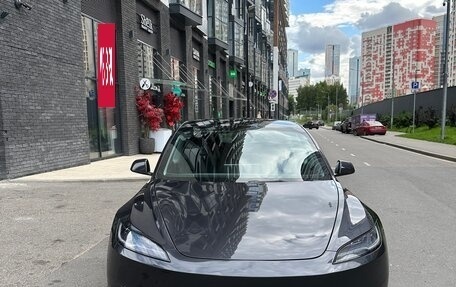 Tesla Model 3 I, 2024 год, 6 000 000 рублей, 2 фотография