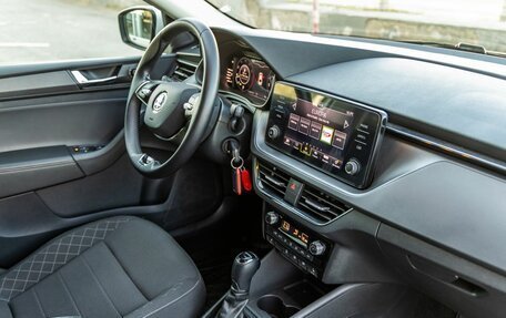 Skoda Rapid II, 2021 год, 1 648 000 рублей, 34 фотография