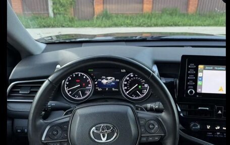 Toyota Camry, 2021 год, 2 800 000 рублей, 13 фотография