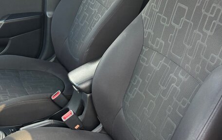 KIA Rio III рестайлинг, 2014 год, 900 000 рублей, 6 фотография