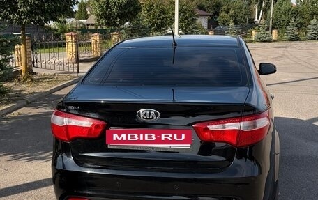 KIA Rio III рестайлинг, 2014 год, 900 000 рублей, 4 фотография