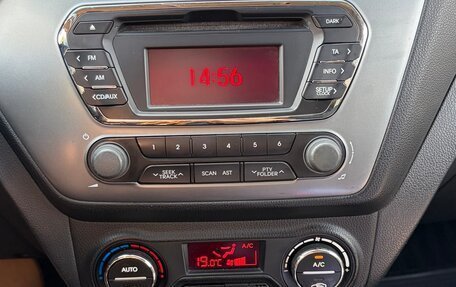 KIA Rio III рестайлинг, 2014 год, 900 000 рублей, 11 фотография