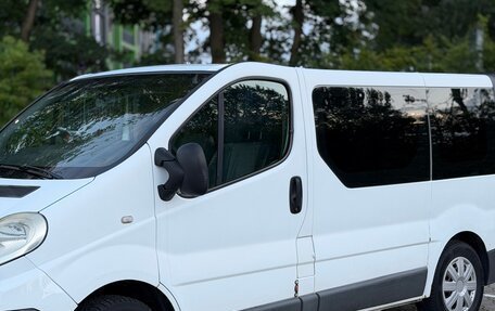 Renault Trafic, 2007 год, 825 000 рублей, 7 фотография