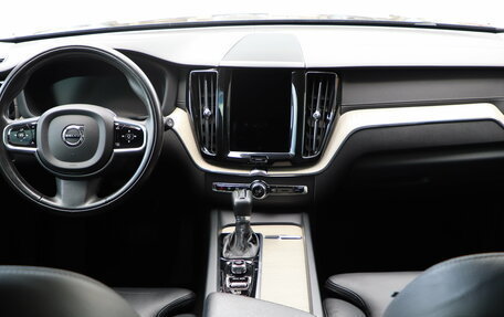 Volvo XC60 II, 2021 год, 3 540 000 рублей, 12 фотография
