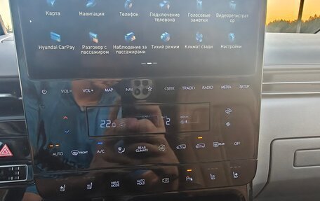 Hyundai Staria, 2021 год, 6 300 000 рублей, 13 фотография