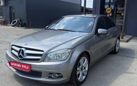 Mercedes-Benz C-Класс, 2009 год, 976 000 рублей, 1 фотография