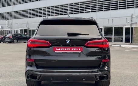 BMW X5, 2019 год, 6 200 000 рублей, 4 фотография