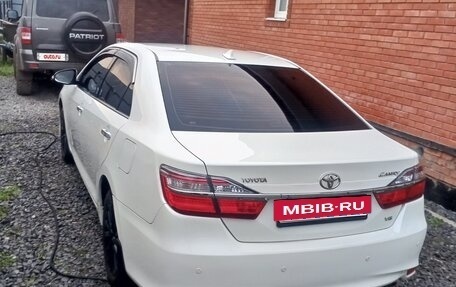 Toyota Camry, 2016 год, 1 750 000 рублей, 3 фотография