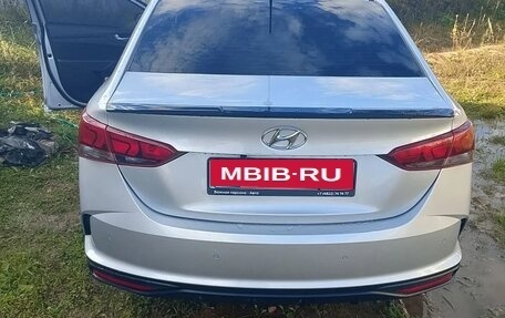 Hyundai Solaris II рестайлинг, 2022 год, 2 150 000 рублей, 3 фотография