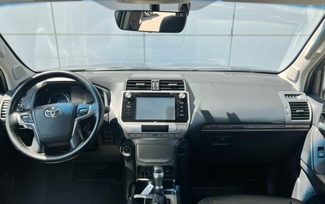 Toyota Land Cruiser Prado 150 рестайлинг 2, 2019 год, 4 890 000 рублей, 10 фотография