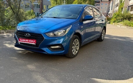 Hyundai Solaris II рестайлинг, 2019 год, 1 200 000 рублей, 1 фотография