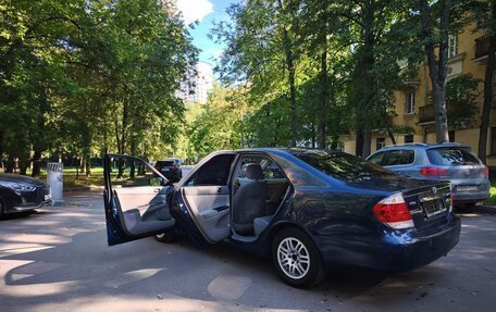 Toyota Camry V40, 2005 год, 685 999 рублей, 6 фотография
