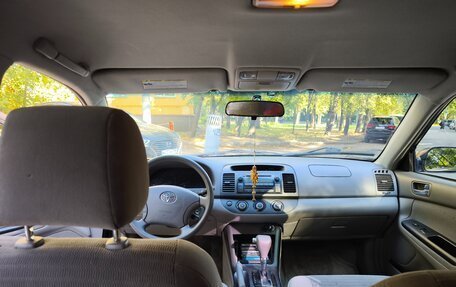 Toyota Camry V40, 2005 год, 685 999 рублей, 10 фотография