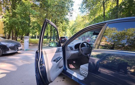 Toyota Camry V40, 2005 год, 685 999 рублей, 9 фотография
