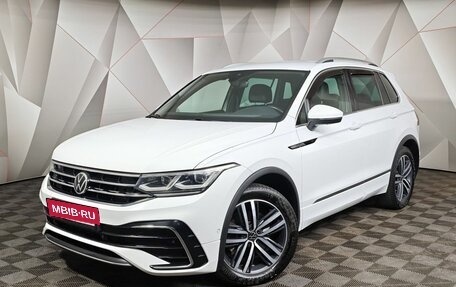 Volkswagen Tiguan II, 2020 год, 3 680 000 рублей, 1 фотография