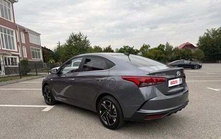 Hyundai Solaris II рестайлинг, 2021 год, 1 750 000 рублей, 5 фотография