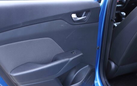 Hyundai Solaris II рестайлинг, 2017 год, 1 350 000 рублей, 16 фотография