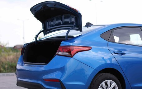 Hyundai Solaris II рестайлинг, 2017 год, 1 350 000 рублей, 19 фотография