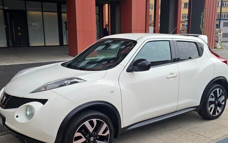 Nissan Juke II, 2013 год, 1 290 000 рублей, 10 фотография