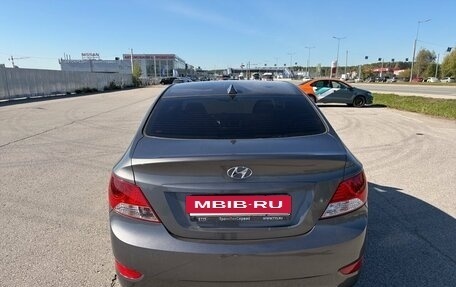 Hyundai Solaris II рестайлинг, 2013 год, 830 000 рублей, 4 фотография