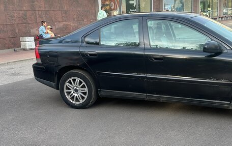 Volvo S60 III, 2002 год, 390 000 рублей, 3 фотография