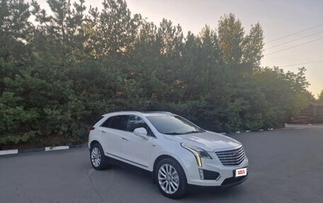 Cadillac XT5 I рестайлинг, 2017 год, 2 500 000 рублей, 11 фотография