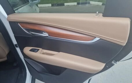Cadillac XT5 I рестайлинг, 2017 год, 2 500 000 рублей, 18 фотография