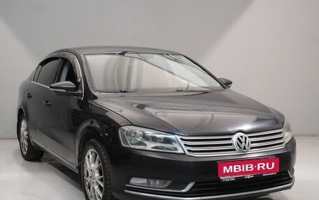 Volkswagen Passat B7, 2011 год, 800 000 рублей, 3 фотография